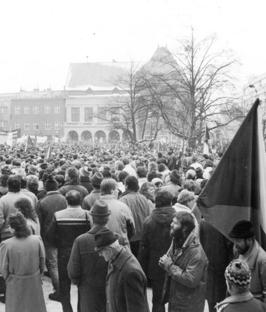 Kolektivní dům připomene Sametovou revoluci ve Zlíně