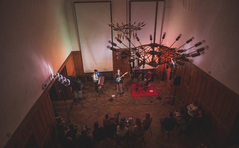 Absolutní evropská špička sinti jazzu zahraje na zlínském zámku