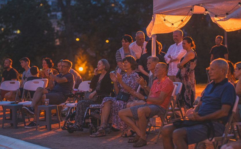 Barevné léto se Živým Zlínem