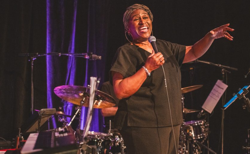 Fotogalerie: Ingrid Atrhur with Small Kingdom