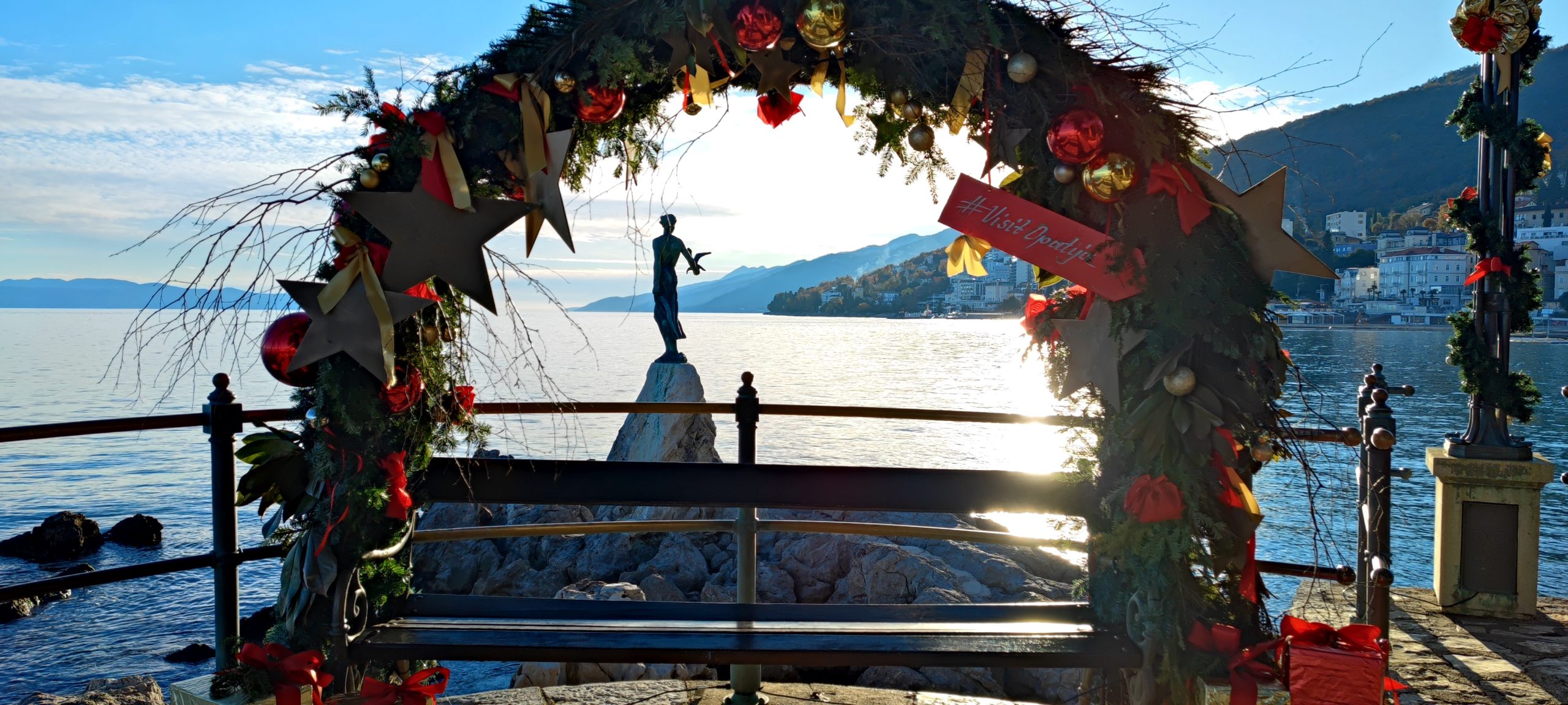 titulní obrazek události 'ADVENT V CHORVATSKU aneb atmosféra zimy a Vánoc nejen u moře'