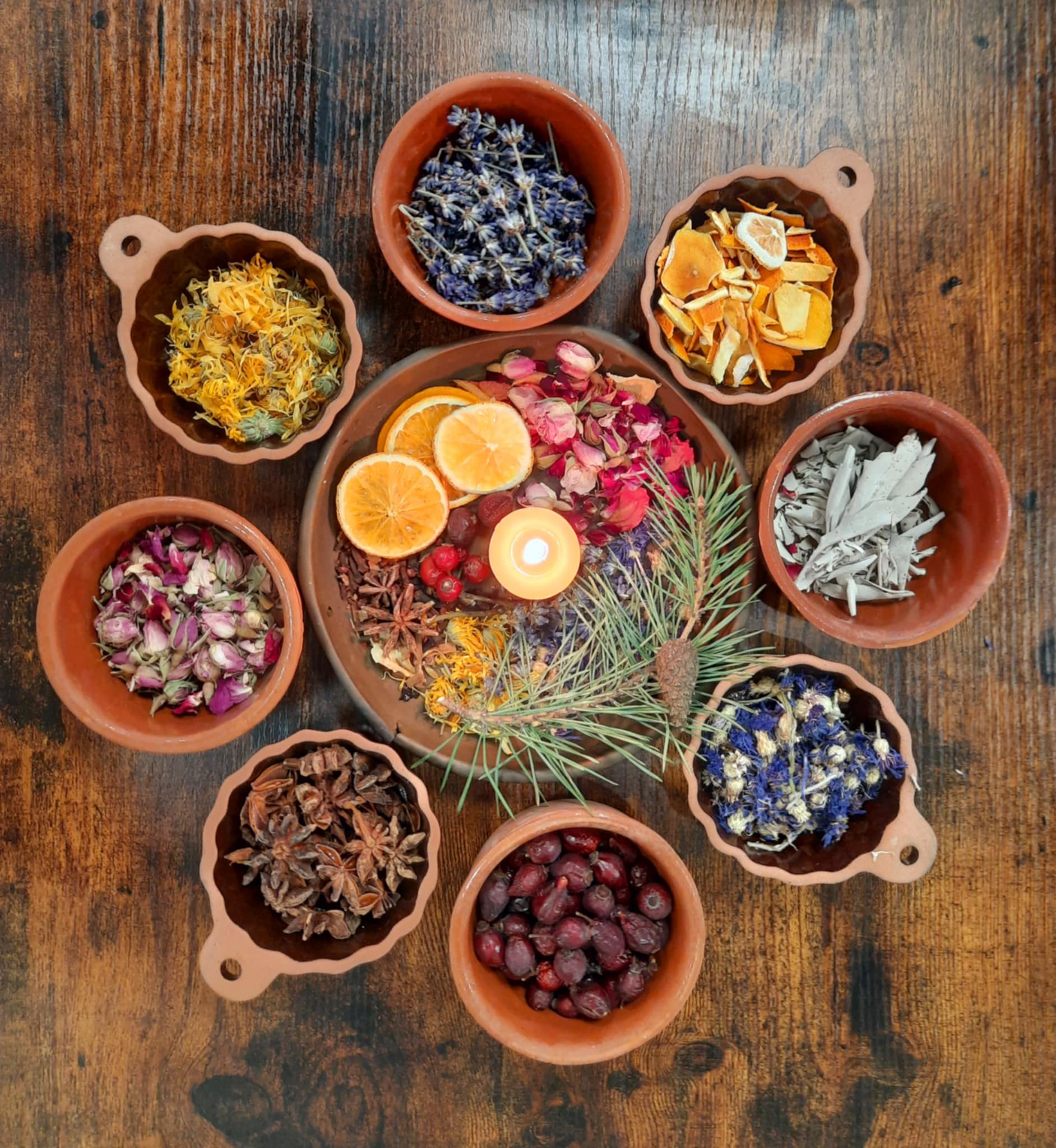 titulní obrazek události 'Adventní vůně domova – workshop vykuřovadel'