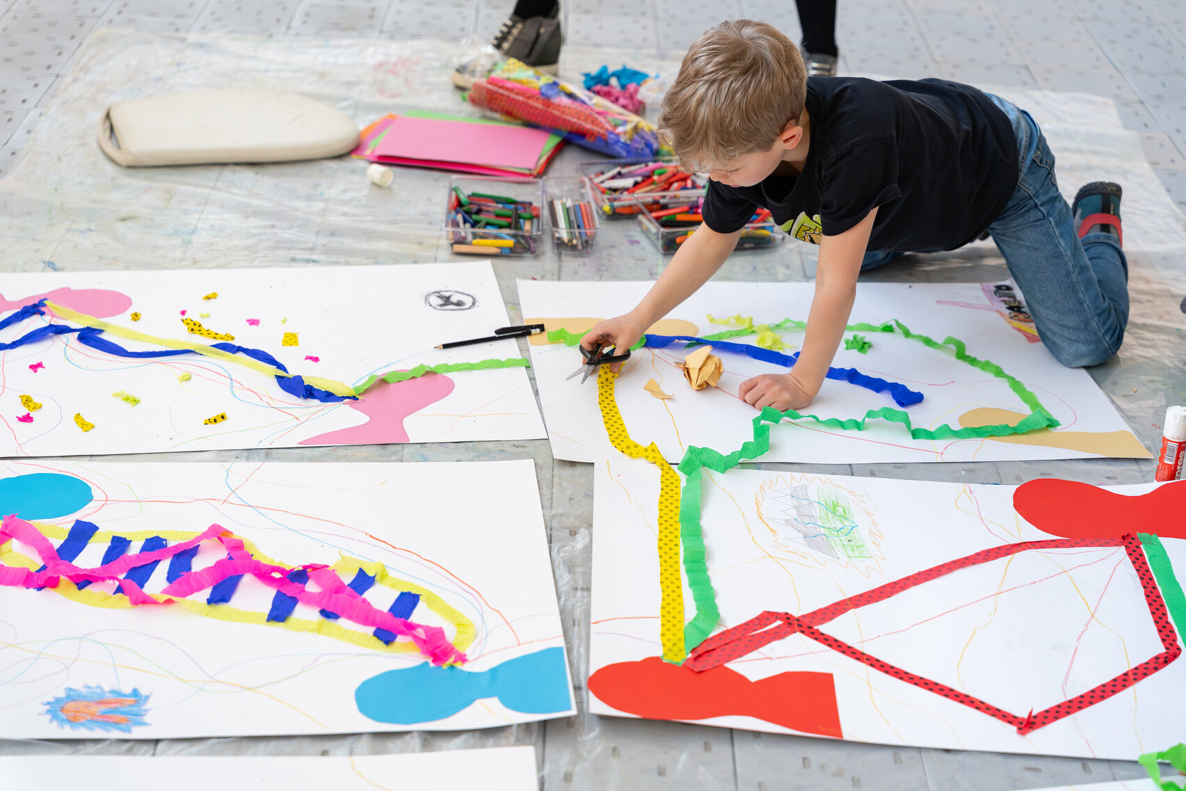 titulní obrazek události 'Dubnová rodinná dílna Co vidím a co si myslím ve zlínské krajské galerii'